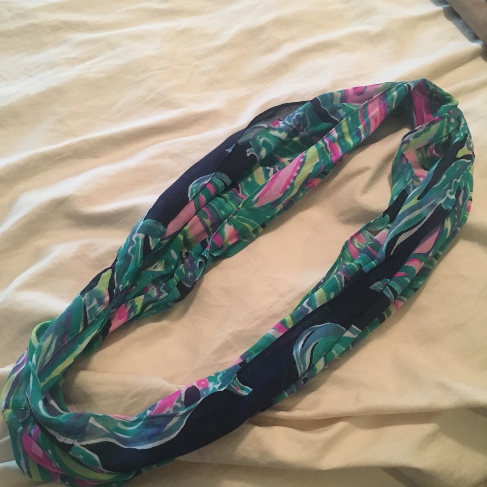 Lilly Pulitzer scarf nwot